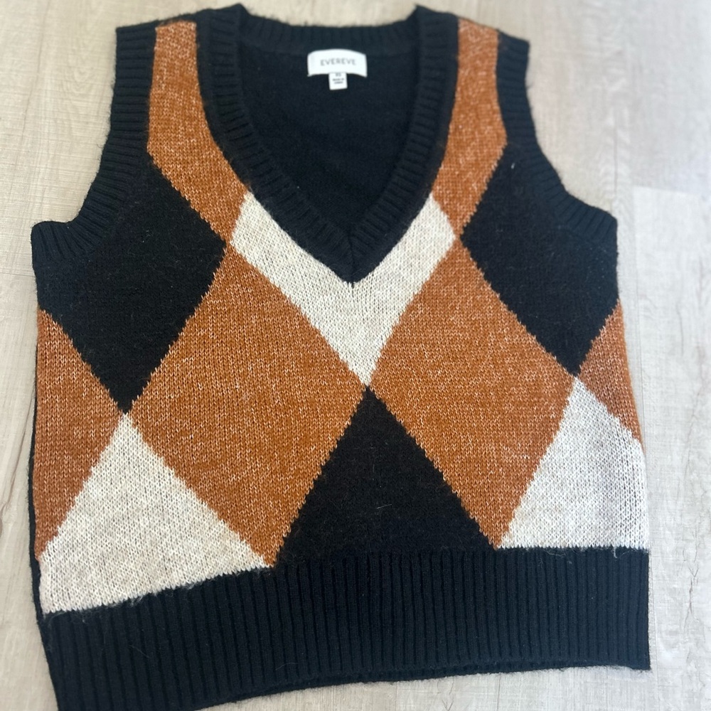 EVEREVE Payton Argyle Sleeveless Pullover V-Neck Black, Rust & Cream XS - Picture 7 of 7